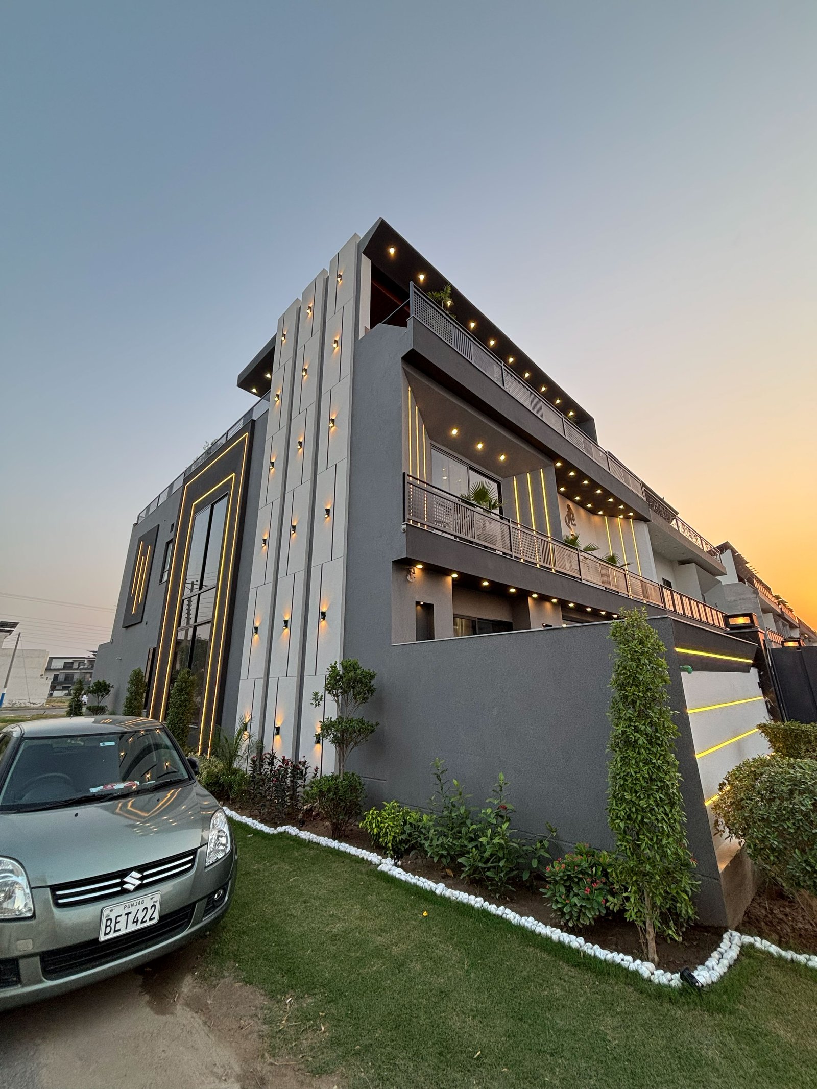 10 Marla House for Sale in Multan