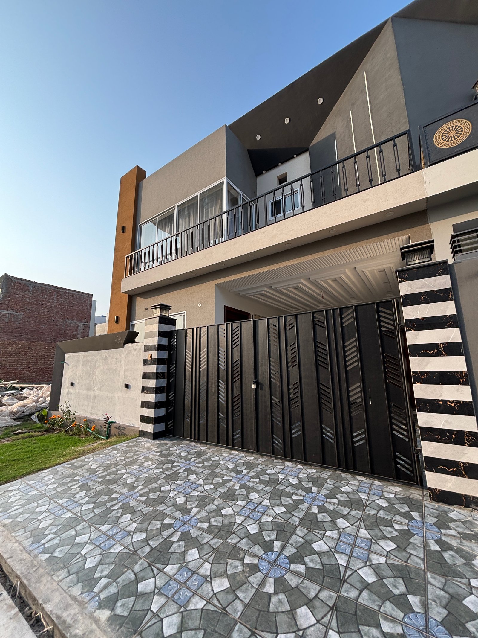 5 Marla School Facing Modern House for Sale in Manik Block, Buch Villas, Multan